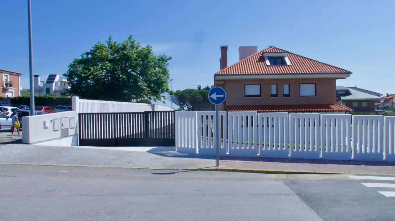 Apartamentos La Canal Soto de la Marina Zewnętrze zdjęcie
